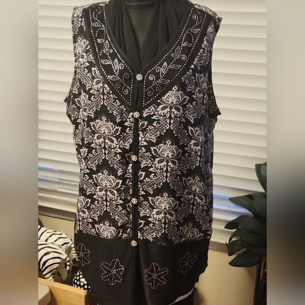 Simply Irresistible Damask Top